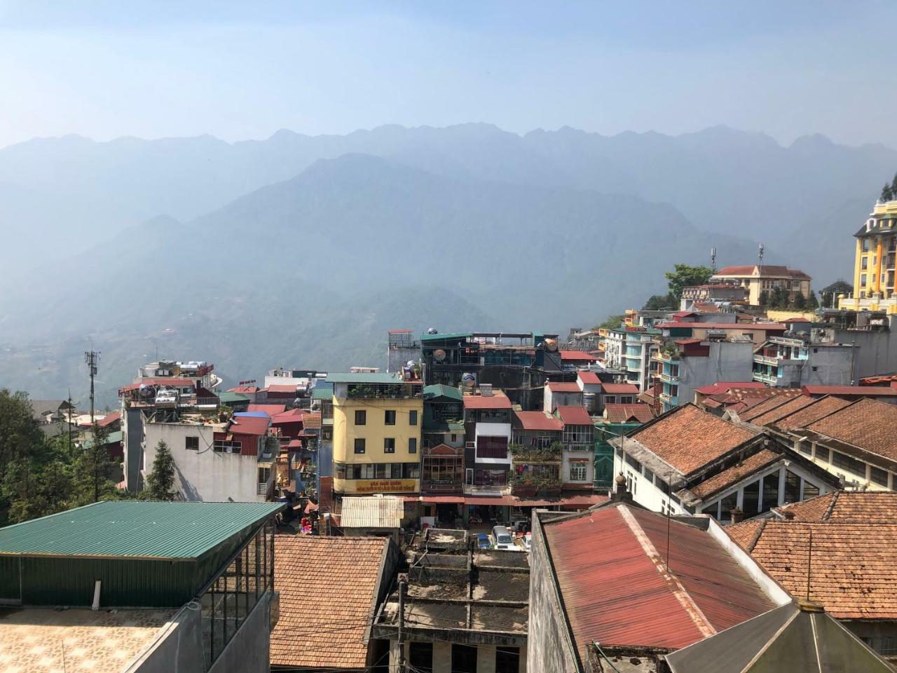 Tuongmai Home & Trekking Tour Sa Pa Esterno foto